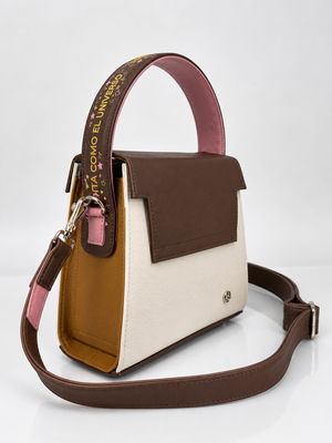 Cartera manos libres Saturno, color café y almendra
