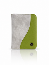 Pasaportera Cody, color hielo y verde