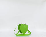 Cartera manos libres mini Corazón, color verde citrus