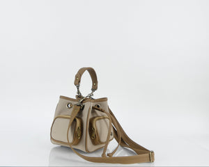 Cartera manos libres Barcelona, color beige y camel